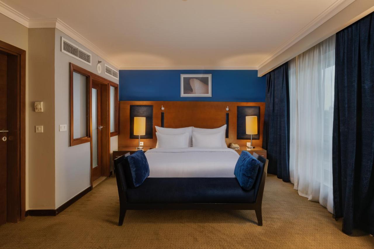 Radisson Blu Hotel, Cairo Heliopolis Dış mekan fotoğraf