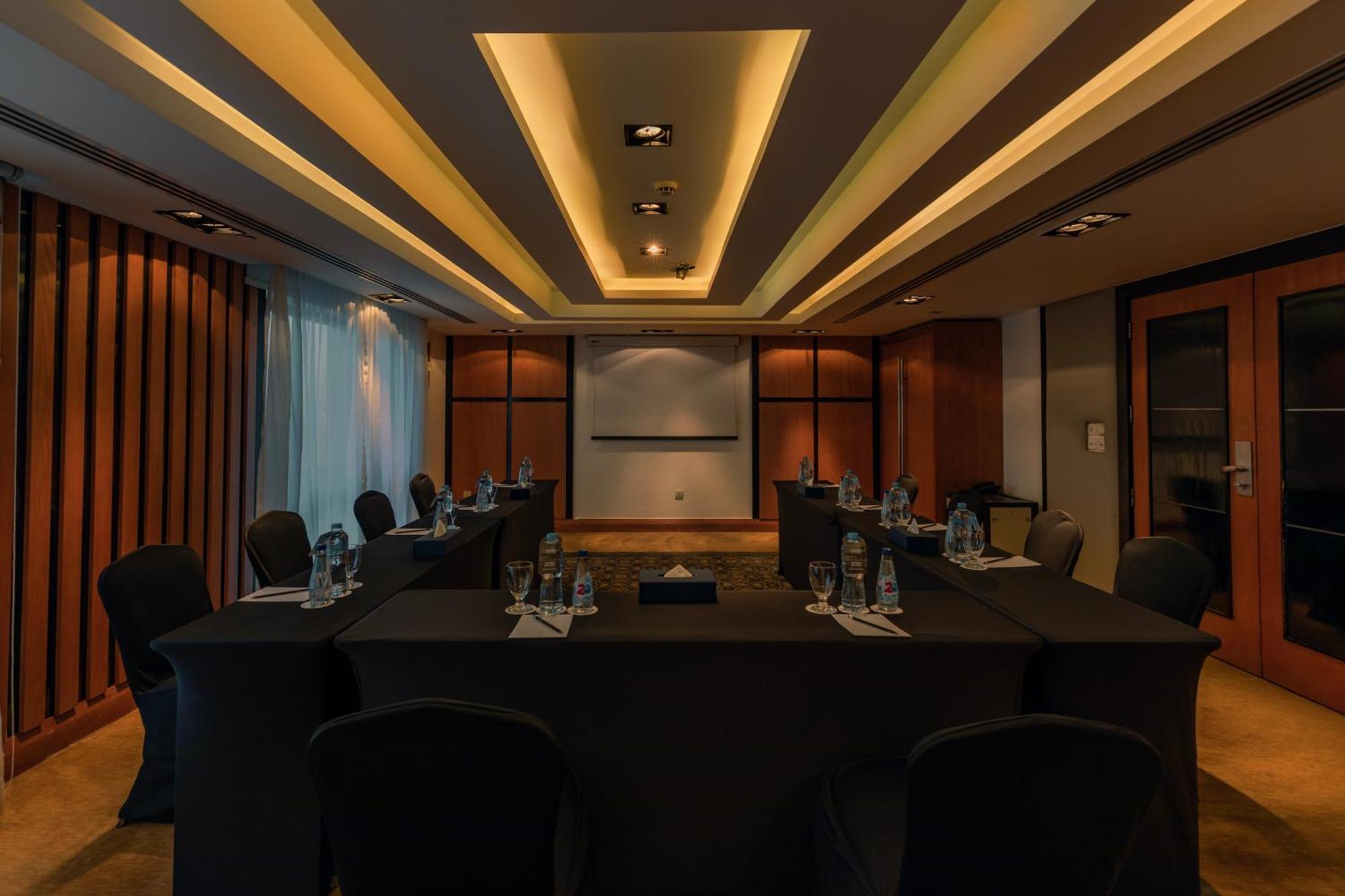 Radisson Blu Hotel, Cairo Heliopolis Dış mekan fotoğraf